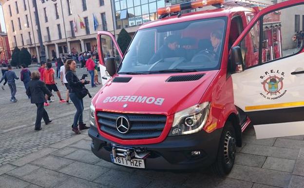 Vehículo de los Bomberos de Ponferrada./