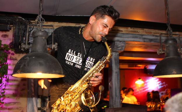 LuGotti inaugura la primera noche del Caño Malasaña Club.