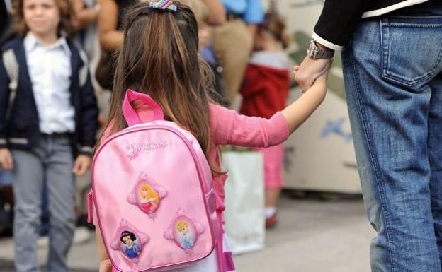 Los alumnos de Primaria de Castilla y León inician el curso el día 11, como en otras siete comunidades.