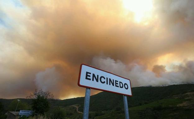 Imagen de archivo del incendio de Encinedo.