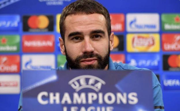 Dani Carvajal, en la sala de prensa del Signa Iduna Park. /Efe