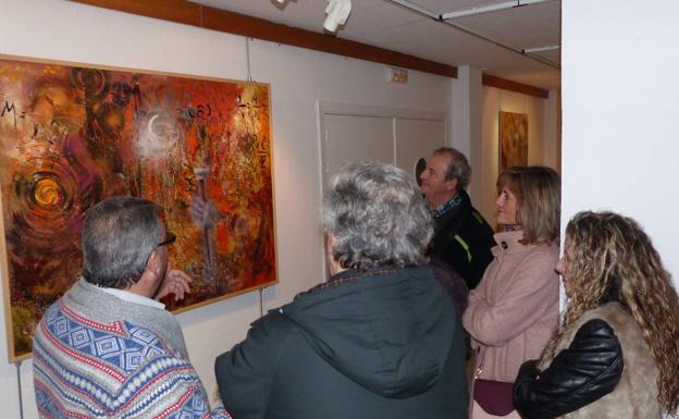 Enrique Sarabia expone en La Robla durante las fiestas navideñas
