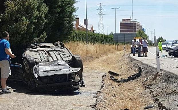 Imagen de archivo de un accidente en la provincia de León./