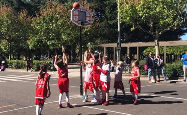 La Junta y la Agencia Española de Protección de la Salud en el Deporte promueven una práctica deportiva más segura y saludable