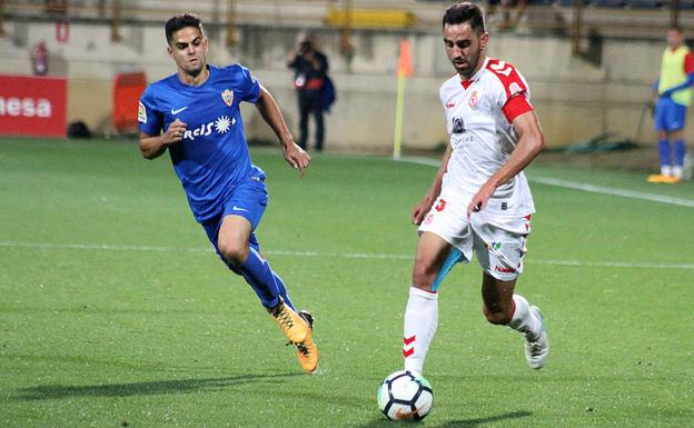Viti, uno de los jugadores que acaba contrato en junio de 2018./Peio García
