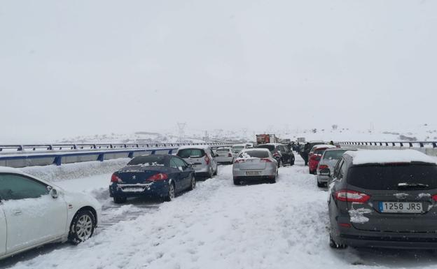 Retenciones provocadas por las intensas nevadas./