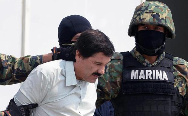 'El Chapo' Guzmán, en febrero de 2014, cuando fue detenido por primera vez./Alfredo Estrella (Afp)