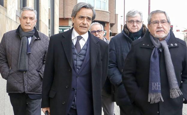 Imagen de los consejeros, durante una de sus comparecencias./