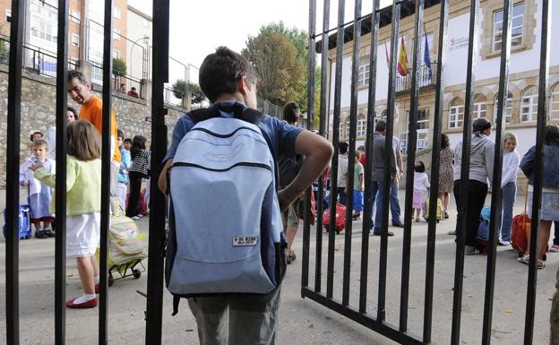 Un nuevo programa ayudará a los alumnos de 4º de ESO más rezagados a obtener el título de Graduado