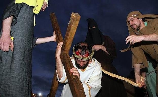 Instante del Vía Crucis./Peio García