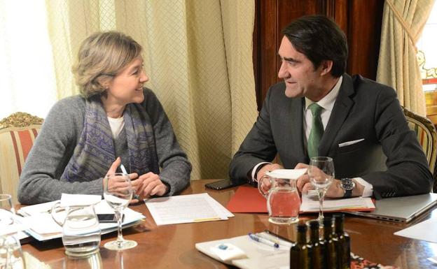 Un instante de la reunión mantenida en Madrid./