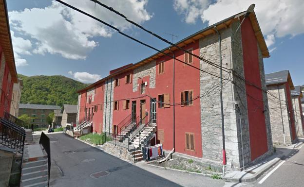 El suceso movilizó a numerosos equipos de Emergencias hasta la localidad de Villaseca de Laciana./