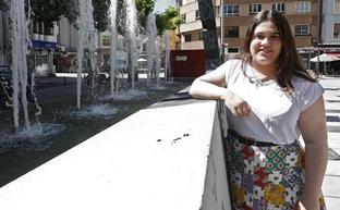 La leonesa Leyre Robles, autora del proyecto 'El uso de las redes sociales por las empresas de comercio electrónico'/CAMPILLO