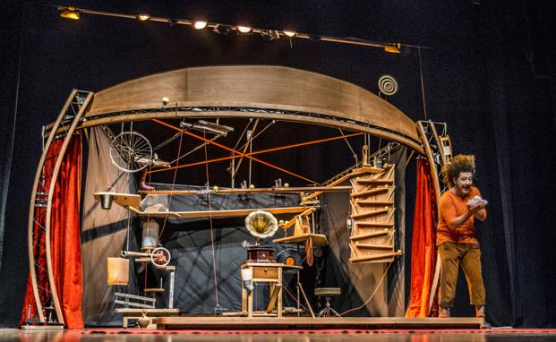 El ciclo 'Sin red' ofrece en el Bergidum una visión plural del circo contemporáneo