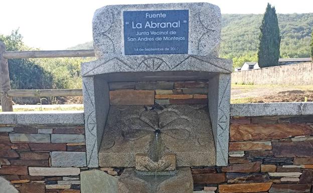 Fuente La Abranal en San Andrés de Montejos.