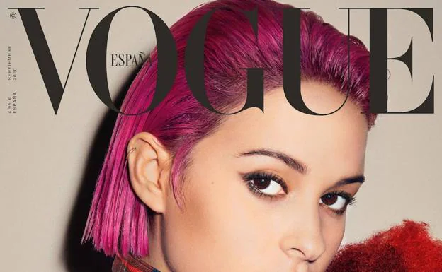 Dora Postigo, en la portada de Vogue./