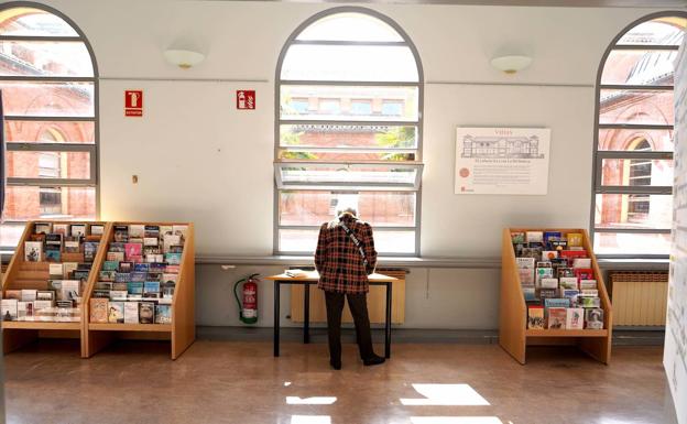 Imagen de una biblioteca pública de Valladolid./Cacho