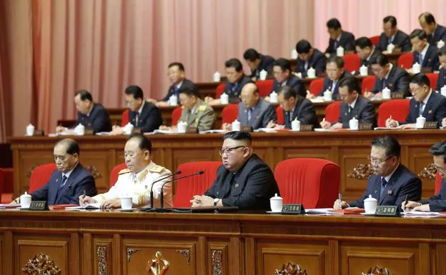 El líder norcoreano Kim Jong-un, en el octavo congreso del Partido de los Trabajadores. /EP