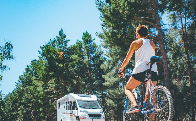 Las mejores rutas por Europa para que no olvides la bicicleta