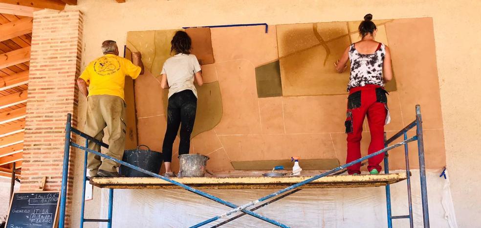 La Diputación estudia ampliar los talleres de oficios tradicionales a más pueblos y más periodos vacacionales - Vimarsana News