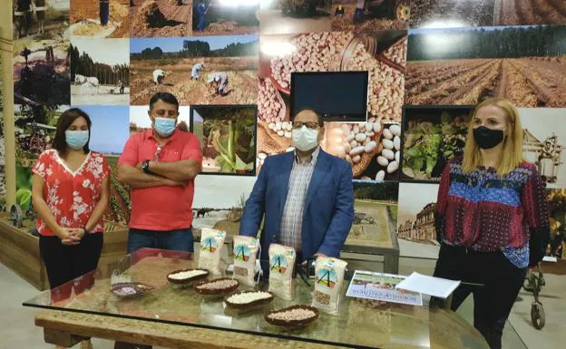 Presentación de la XVIII Feria Agroalimentaria de La Bañeza./