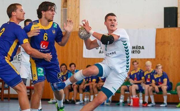 Abanca Ademar formaliza contratação de Tiago Sousa